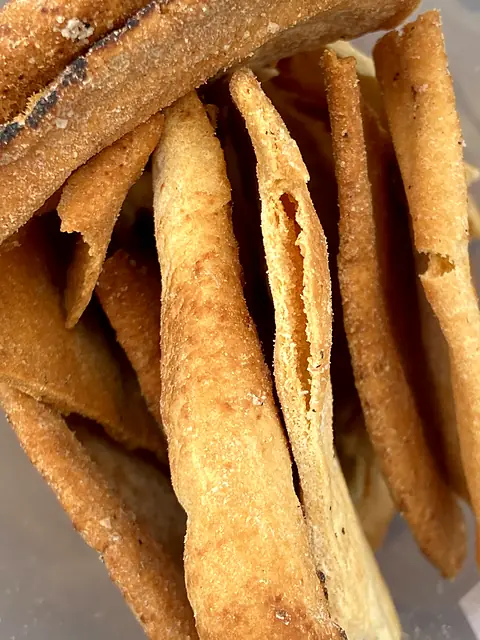 A close-up of Obour pita chips
